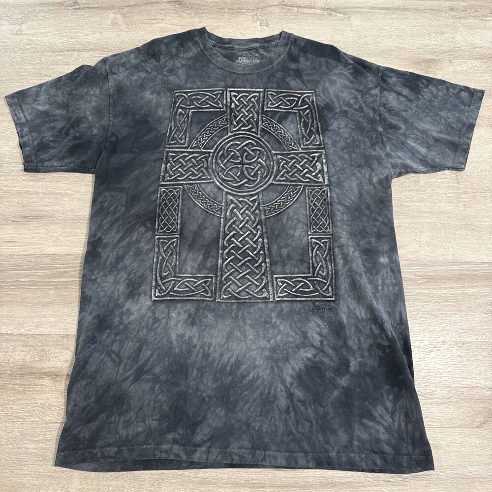 The Mountain Shirt Men’s 2XL Gray Celtic Cross Tie Dye Knotwork